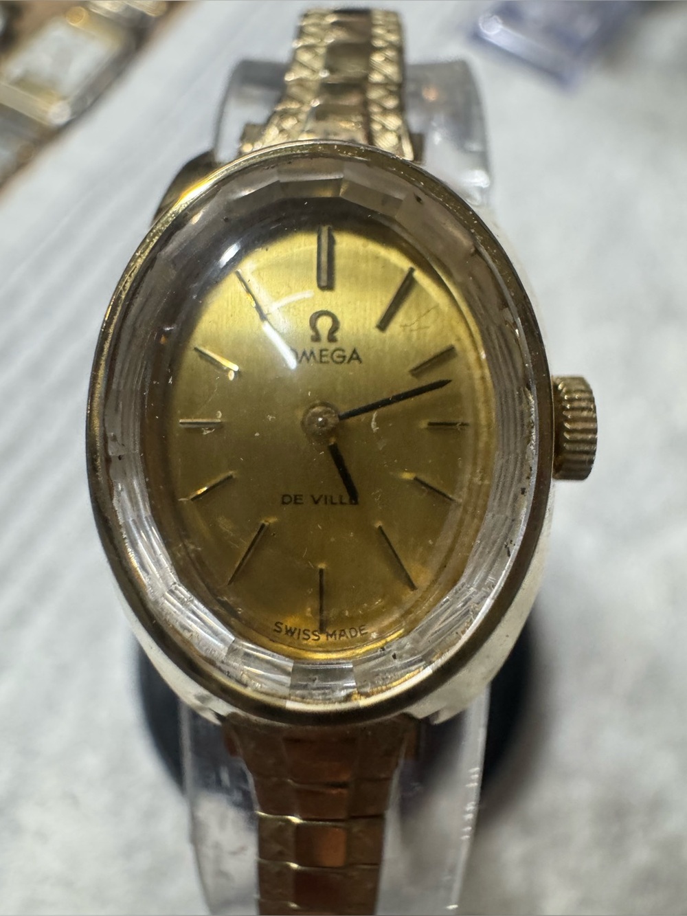 #204 Omega Gold Tone Oval Women's De Ville Watch